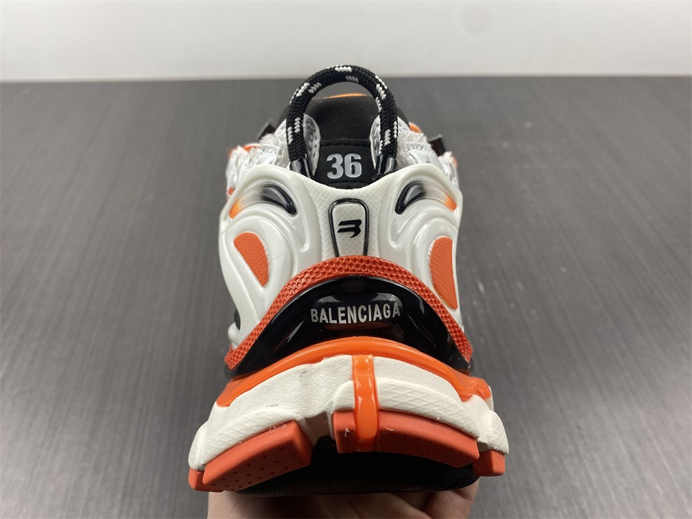 Ba*len*cia*ga runner sneaker 677403w3rb79051