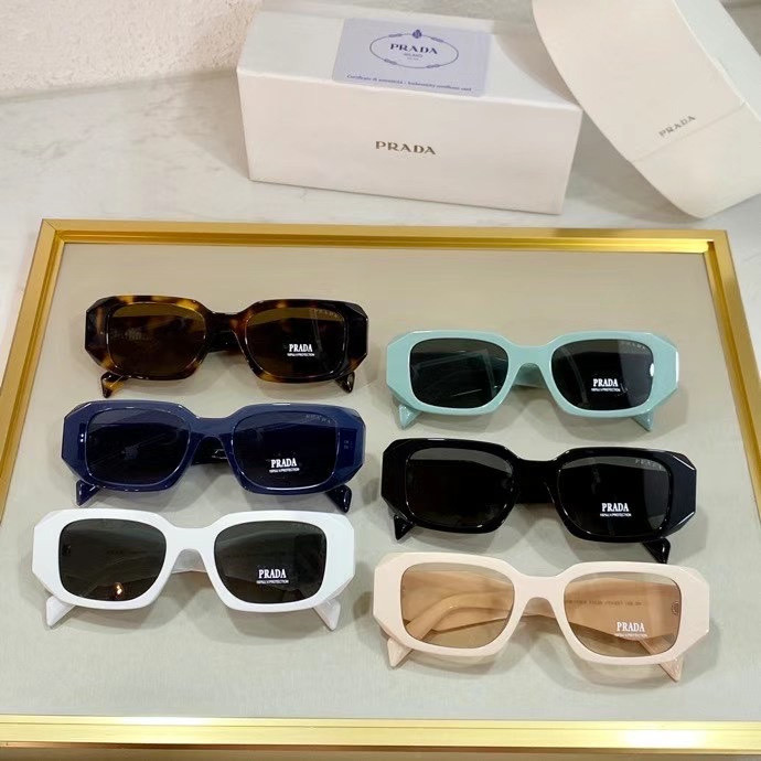 Pra*a sunglasses