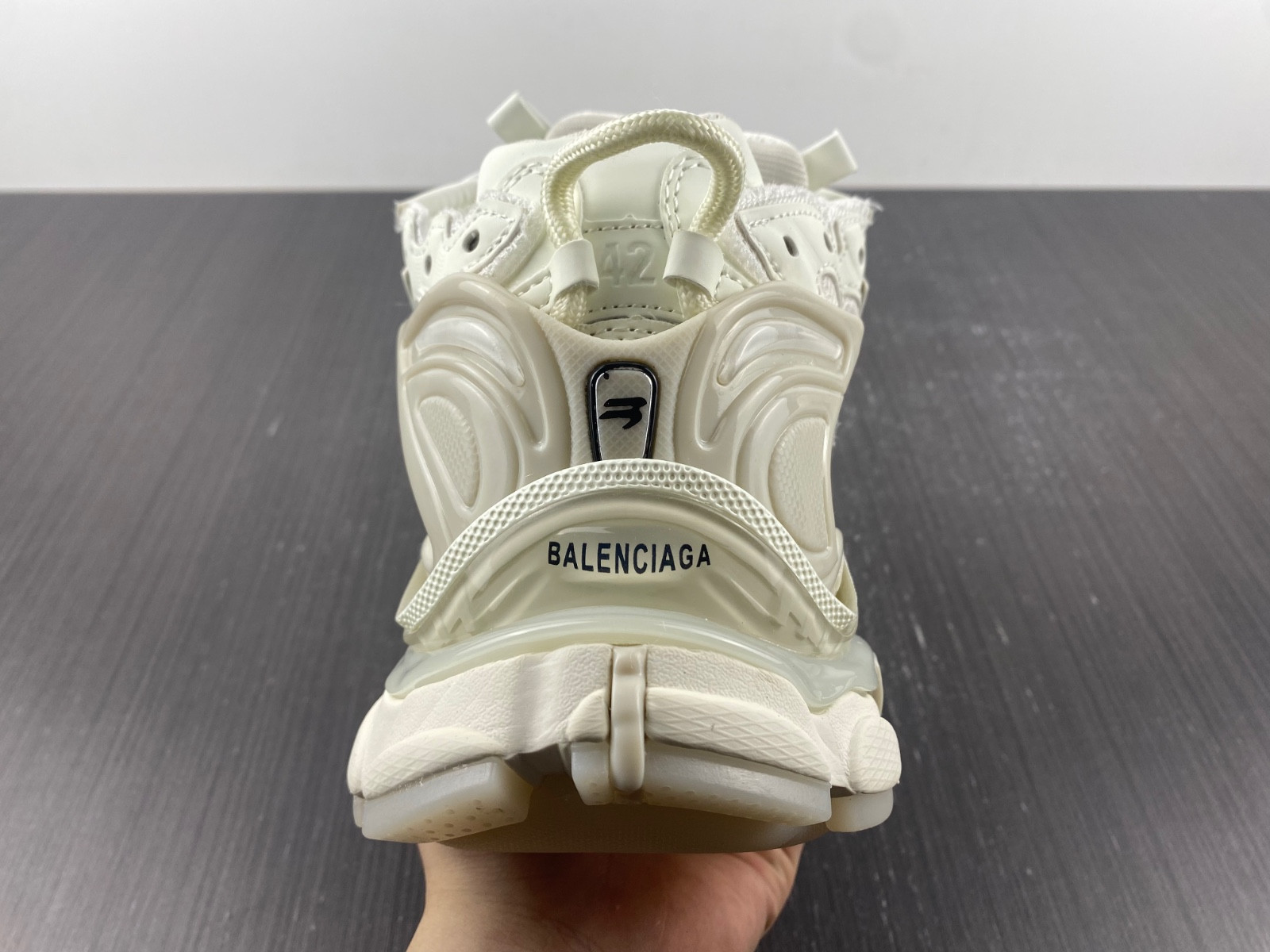 Ba*len*cia*ga runner sneaker