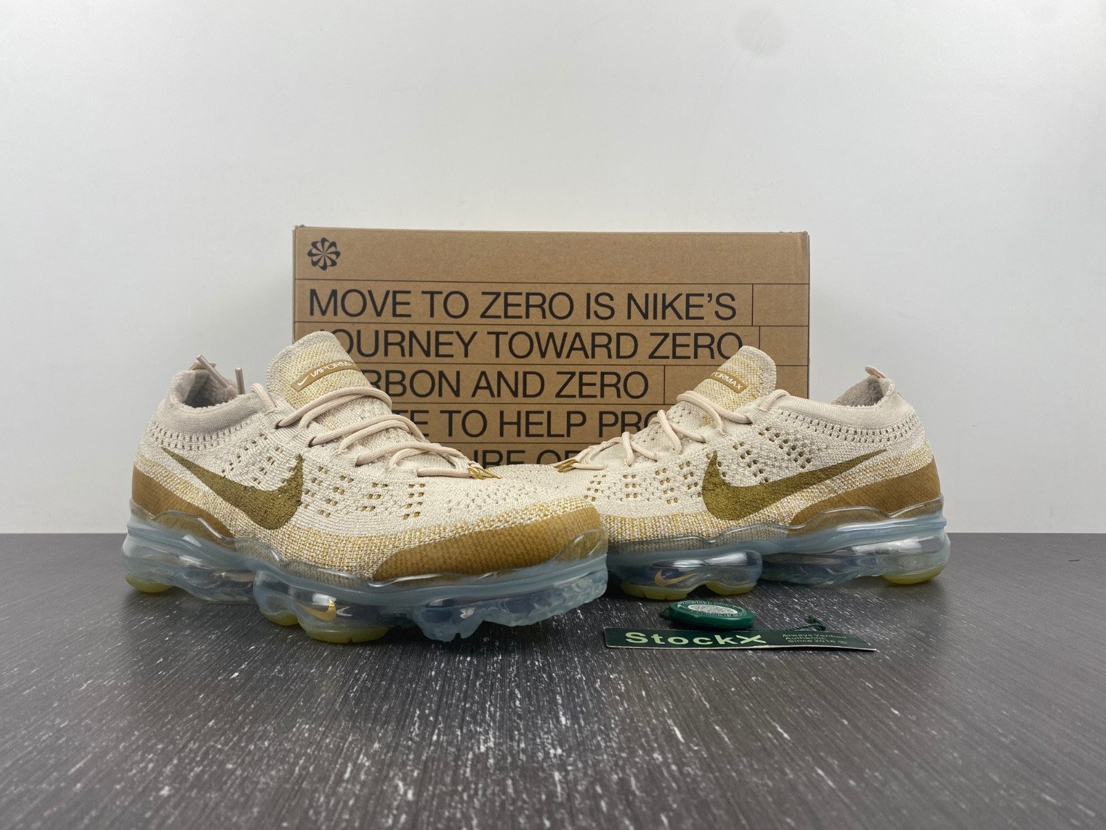 nike air vapormax 2023 flyknit tan dv1678-100