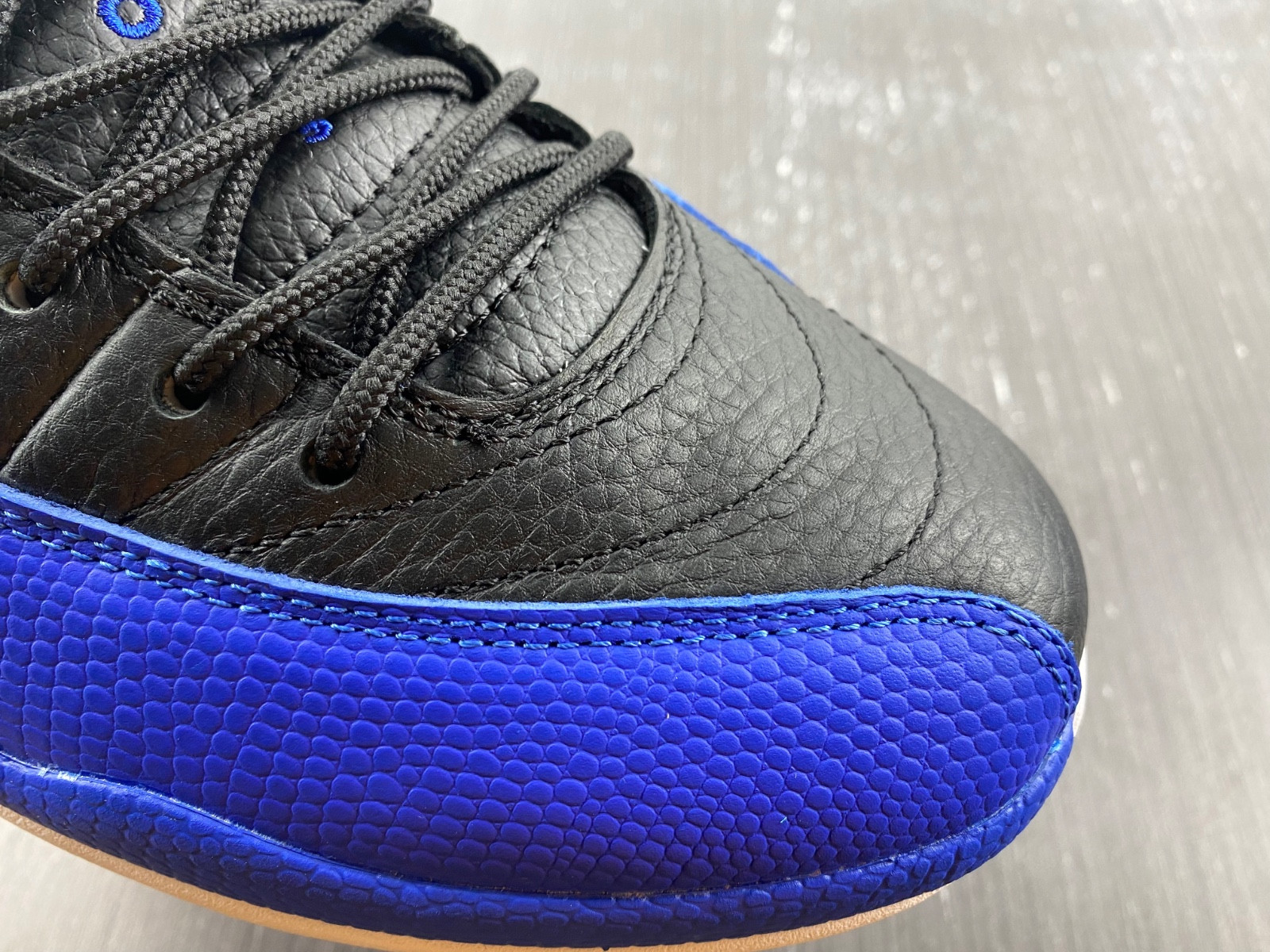 jordan 12 retro hyper royal (w) - ao6068-004