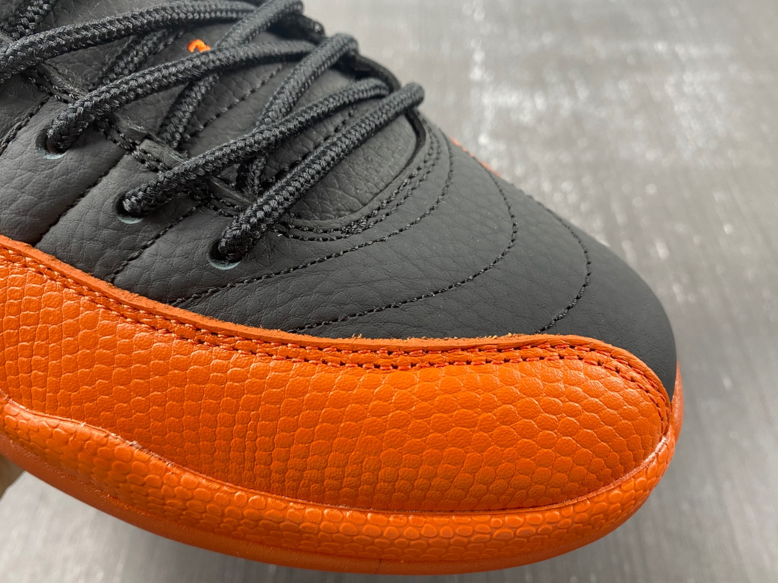 air jordan 12 wmns brilliant orange fd9101-081