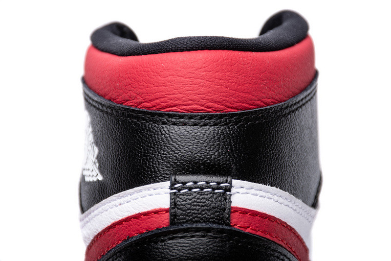 jordan 1 retro high black gym red 555088-061