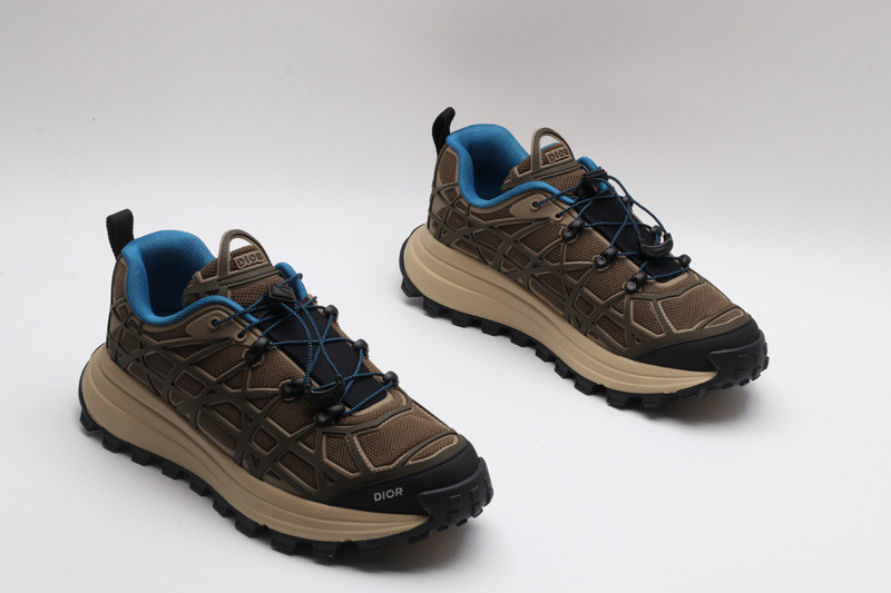 D*or b31 runner sneaker