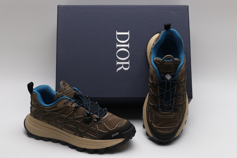 D*or b31 runner sneaker