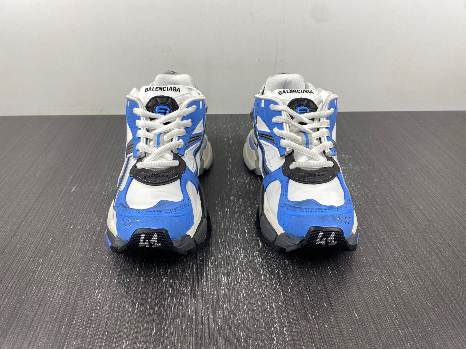 Ba*len*cia*ga runner sneaker