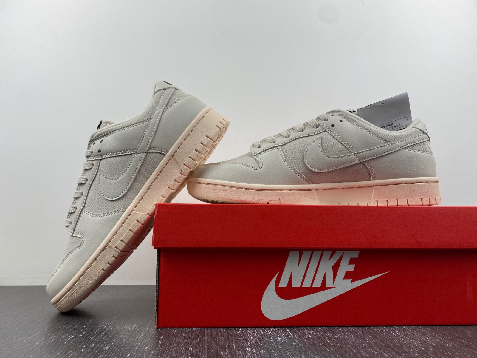 nike dunk low premium light orewood brown men