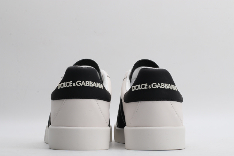 dg sneaker