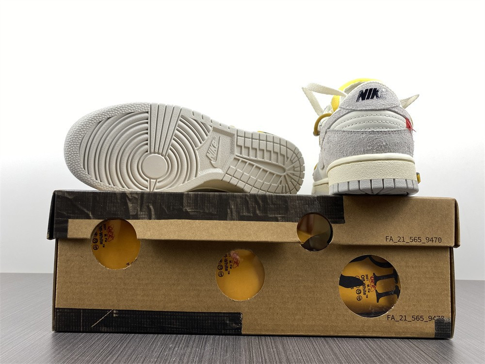 owt x dunk low 