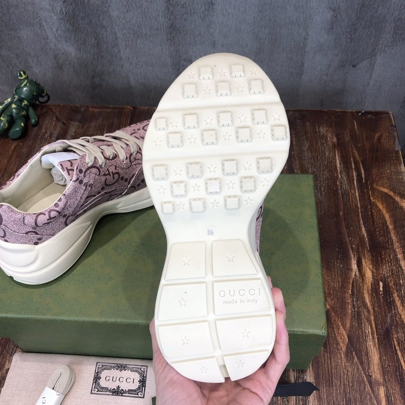 G*u*i sneaker