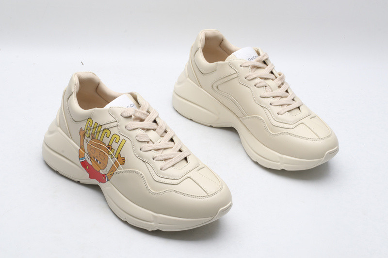 G*u*i sneaker
