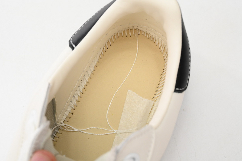 mmy sneaker 0047