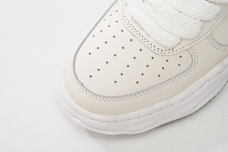mmy sneaker 0045