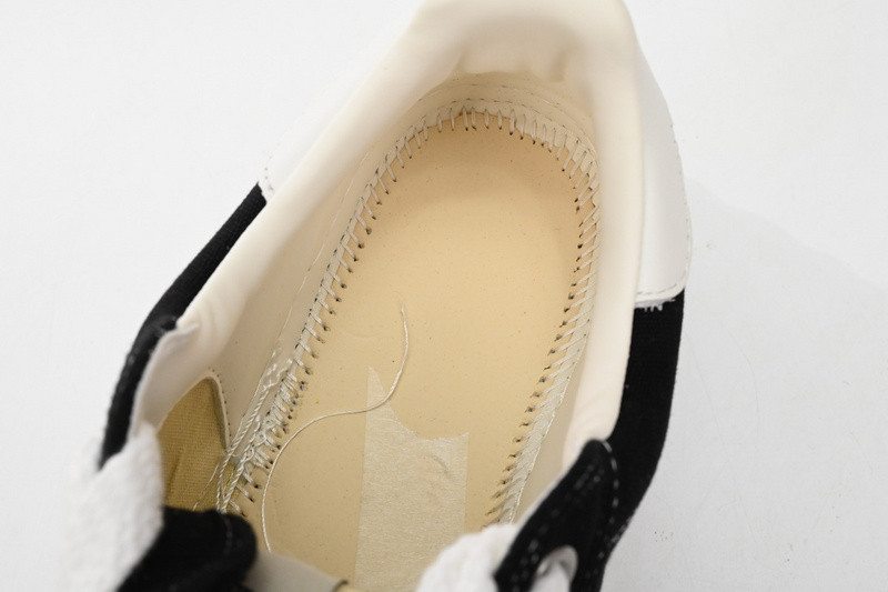 mmy sneaker 0048