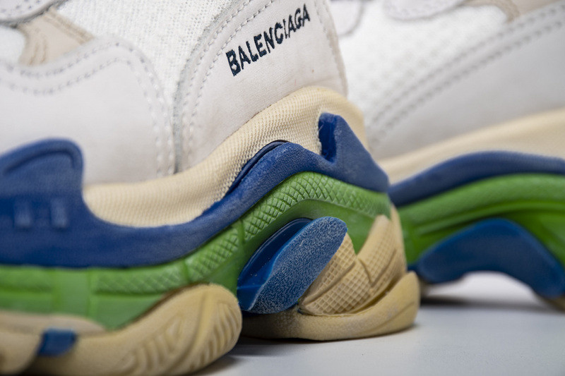 Ba*len*cia*ga triple s trainers white navy