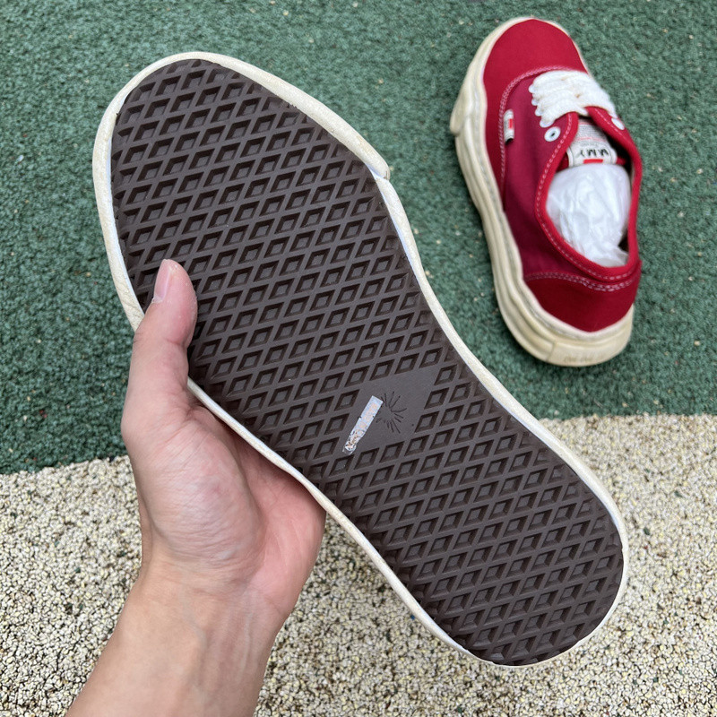 mmy sneaker 0061