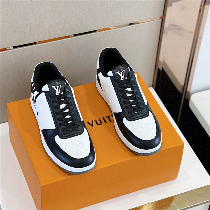 lwe sneaker