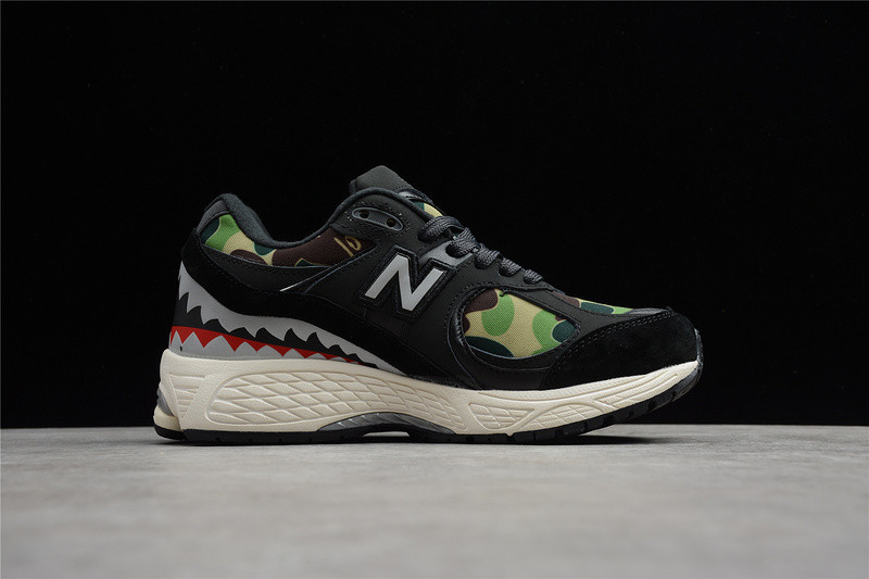 new balance 2002r bape black men