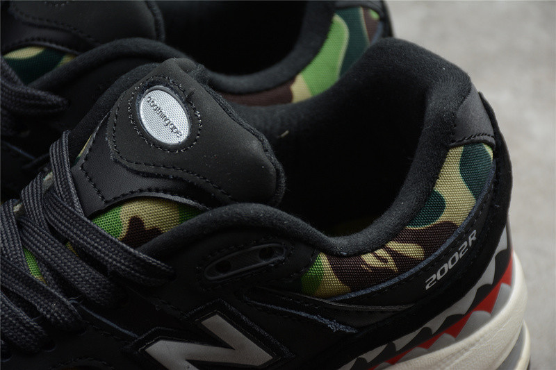 new balance 2002r bape black men