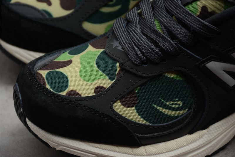 new balance 2002r bape black men
