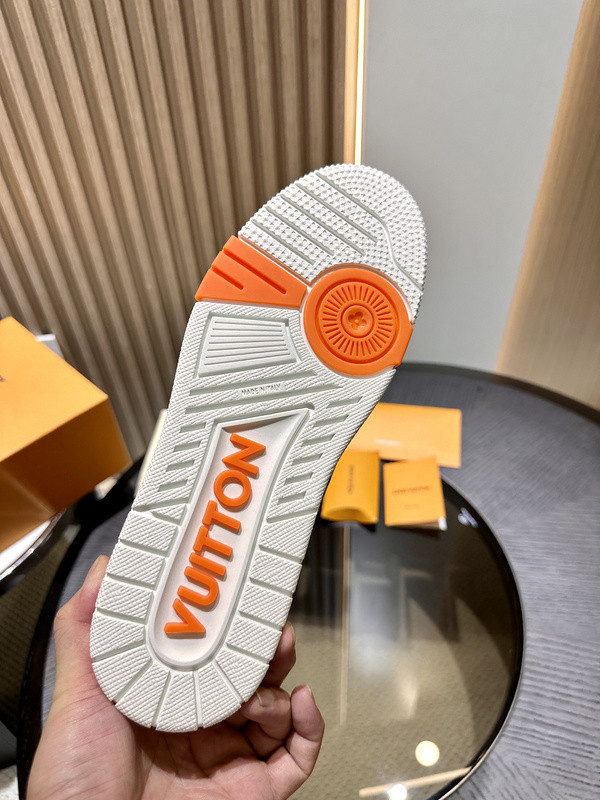 lwe sneaker