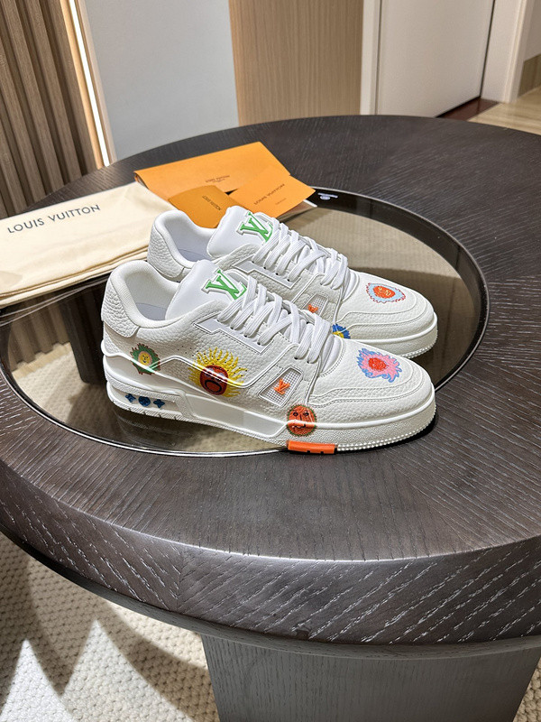 lwe sneaker