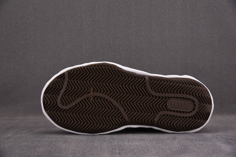 mmy sneaker 006