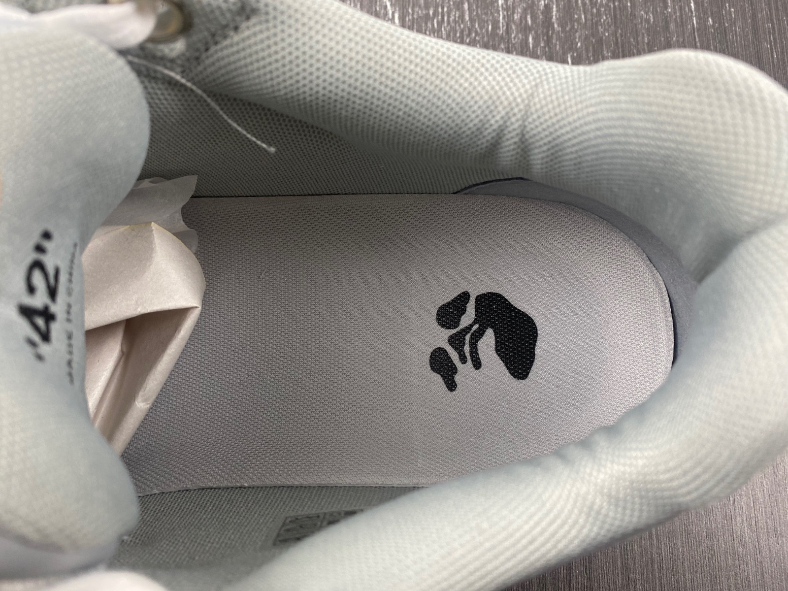owt sneakers