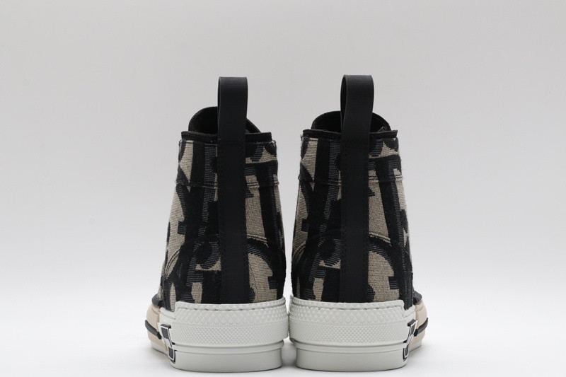 D*or b23 sneaker
