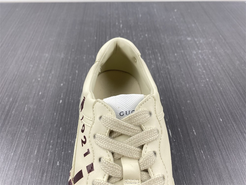 G*u*i sneaker