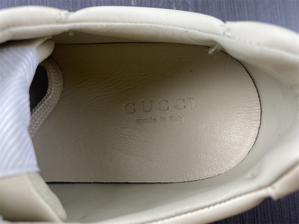 G*u*i sneaker