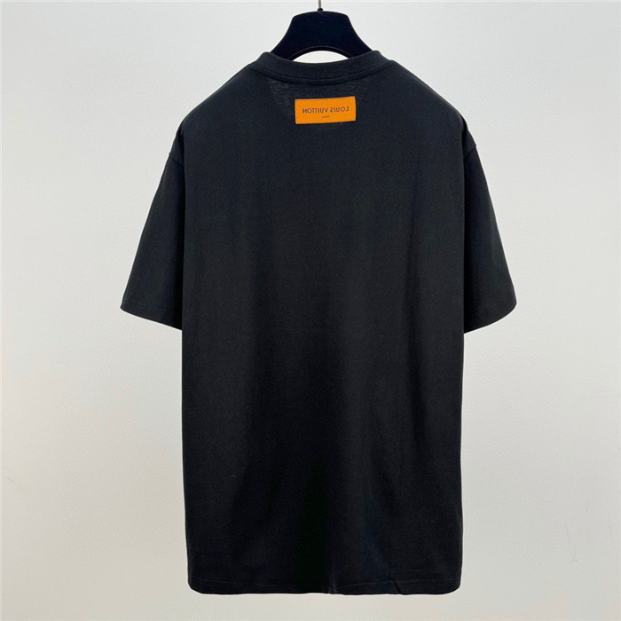lwe t shirt
