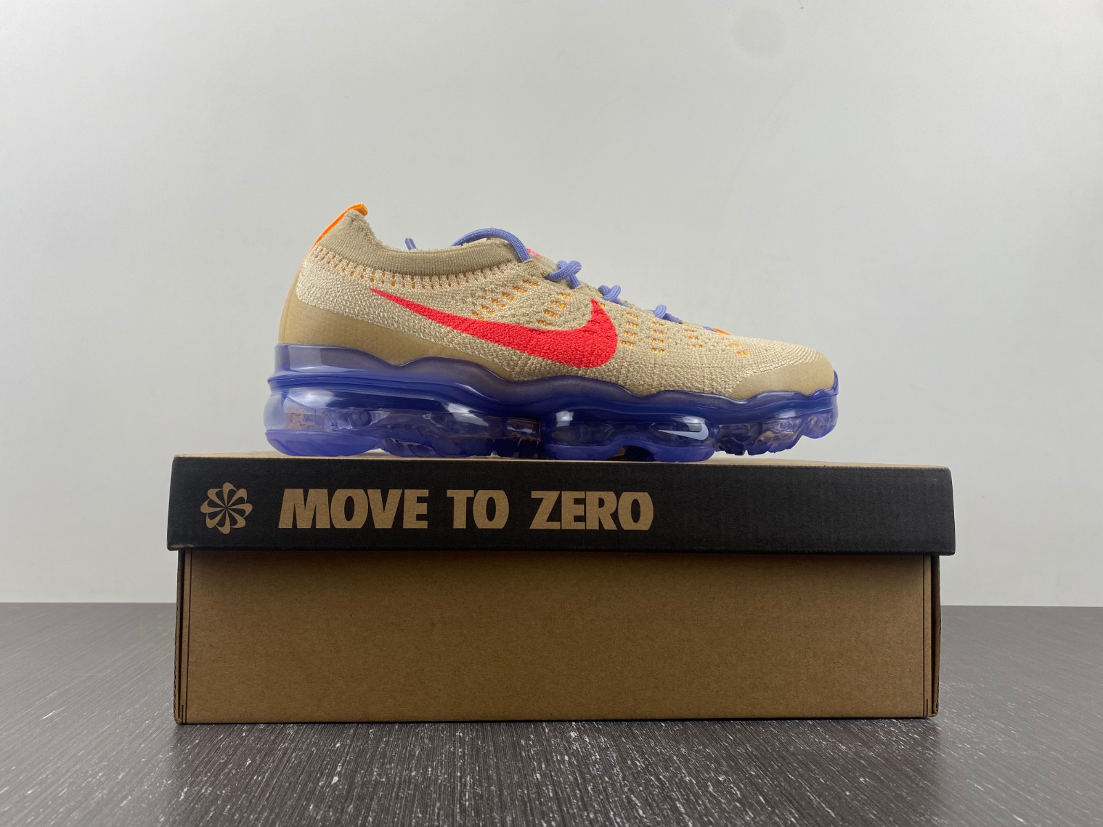 air vapormax 2023 flyknit dv6840-200