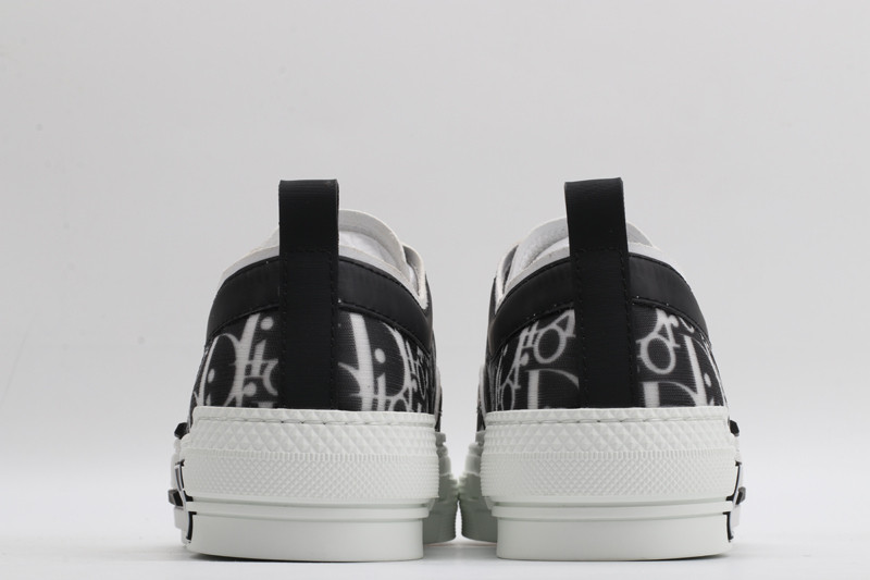 D*or b23 oblique low top sneaker