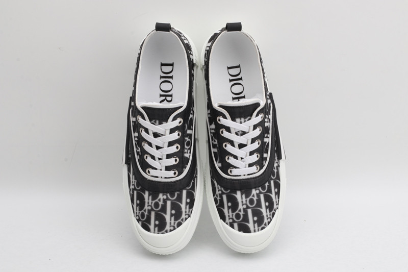 D*or b23 oblique low top sneaker