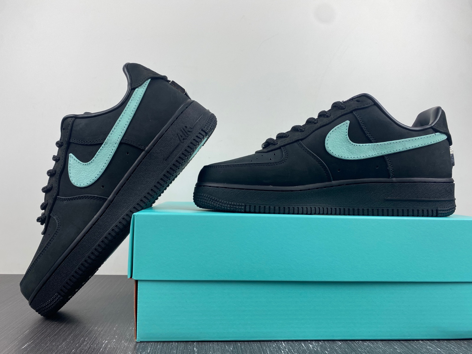 nike air force 1 low sp T*f*ny and co. - dz1382-001