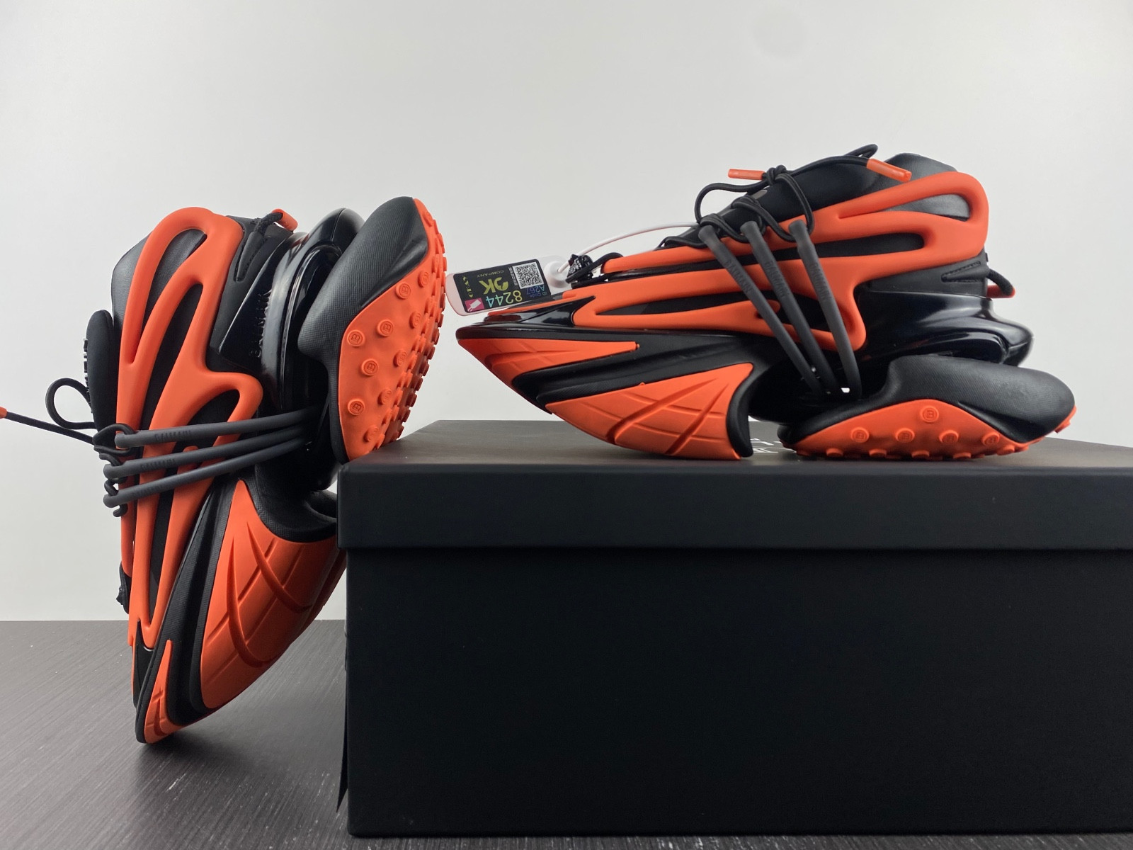 balmain neoprene and leather unicorn low-top sneakers ym1vj309