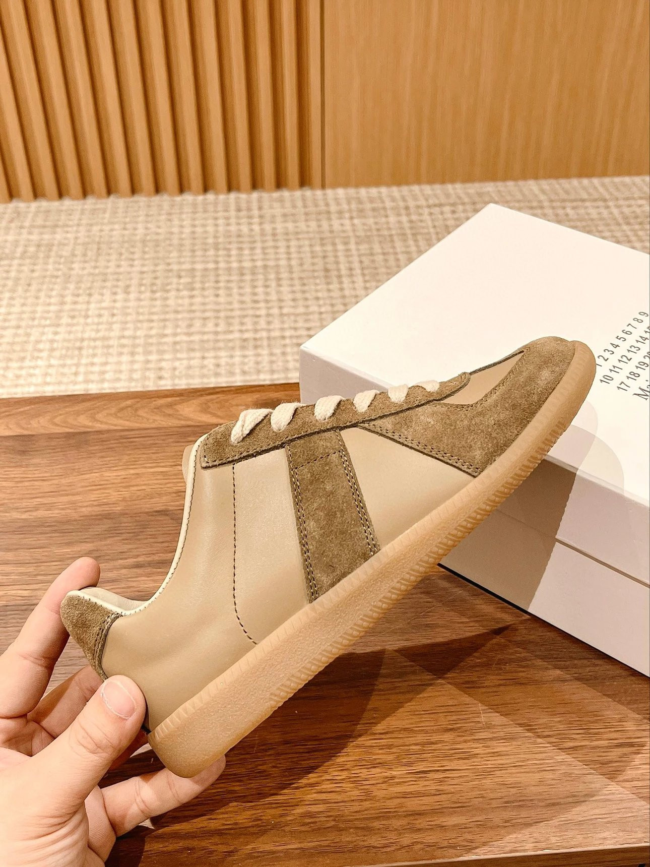mm6 sneaker