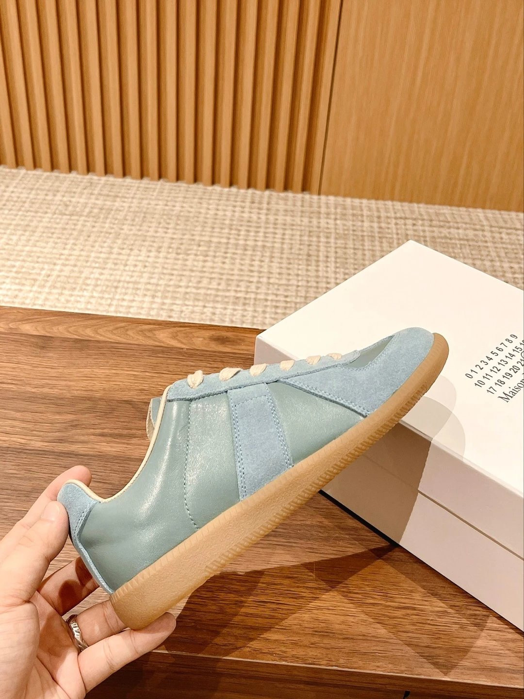 mm6 sneaker