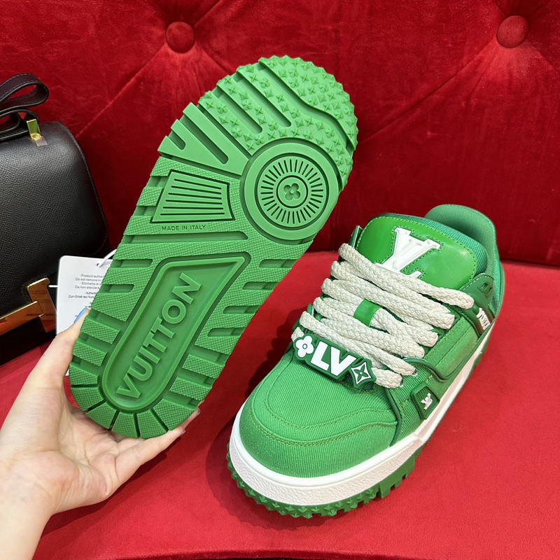 lwe sneaker