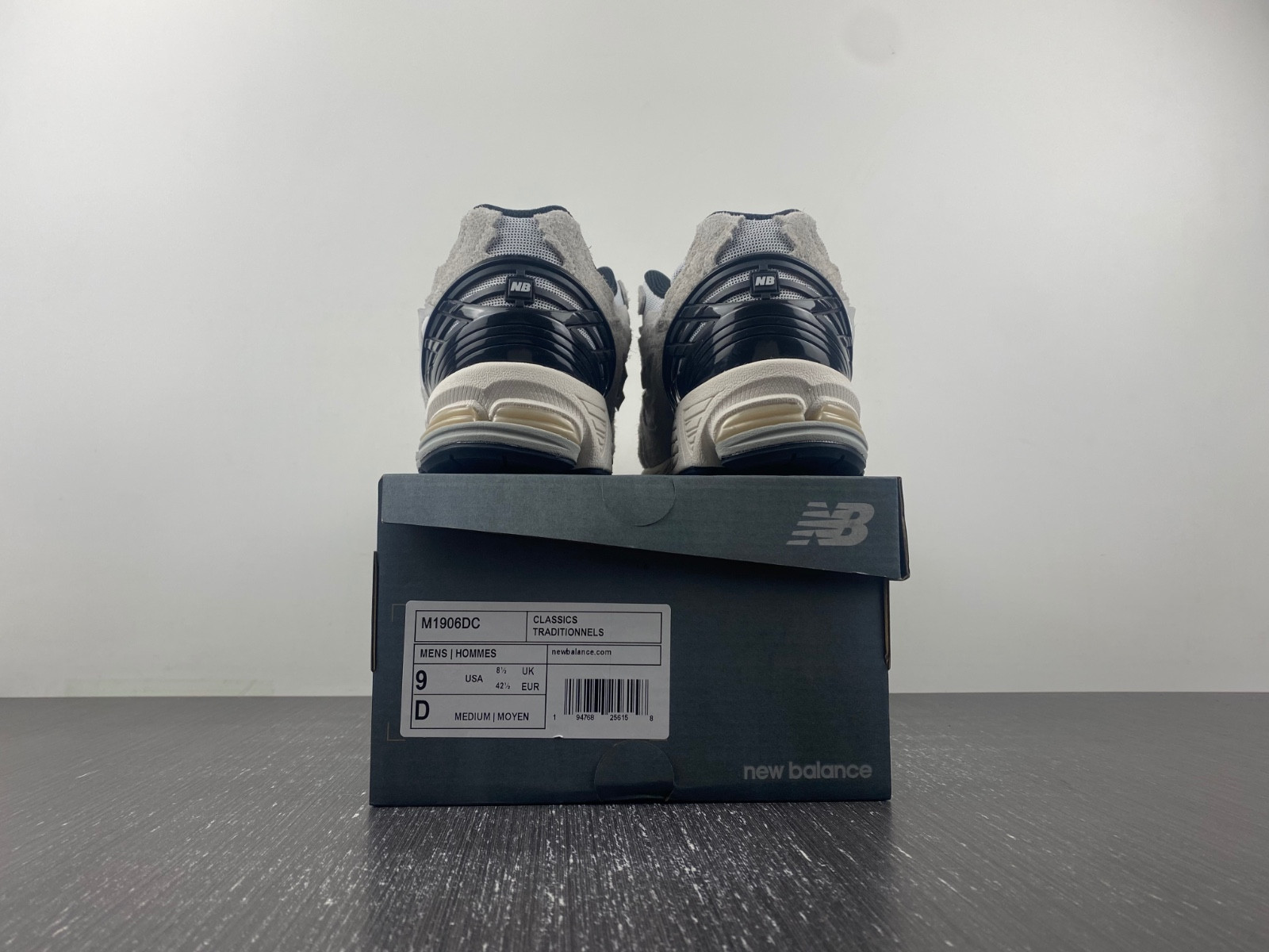 new balance 1906d protection pack reflection men