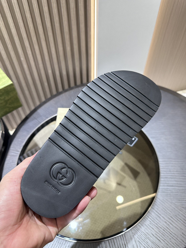 guci slides