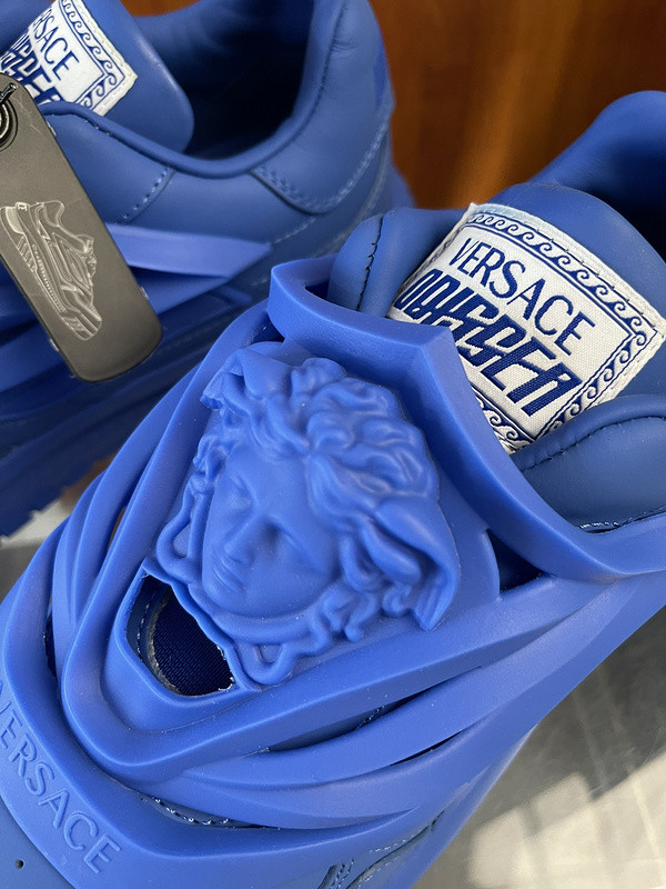 vesace sneakers