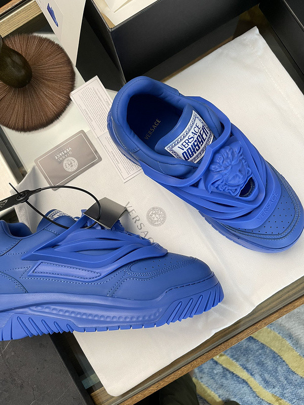 vesace sneakers