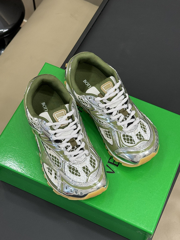 bv sneaker
