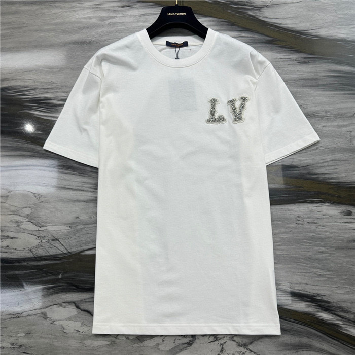lwe t shirt