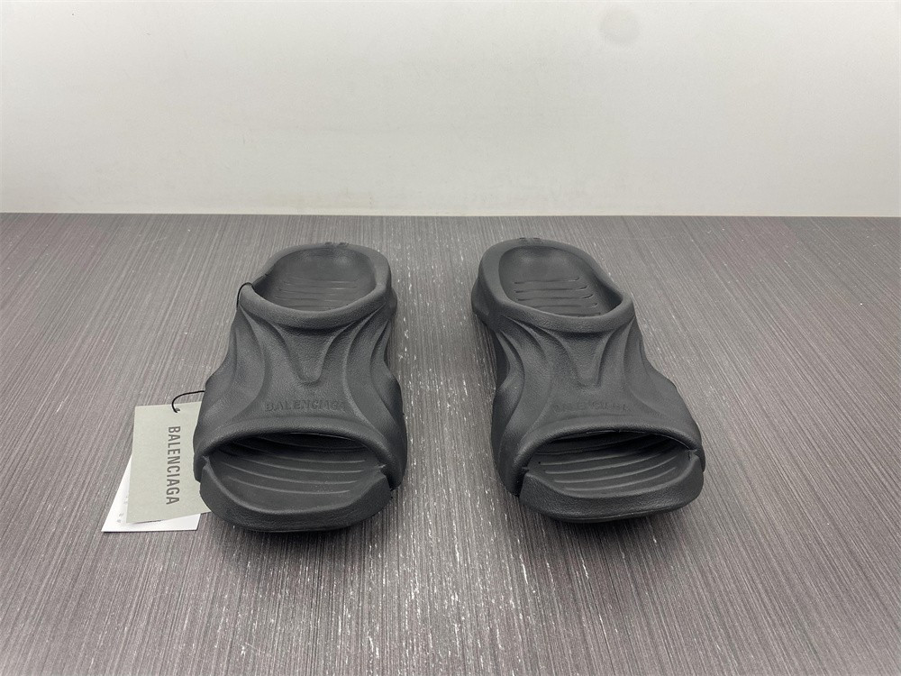 Ba*len*cia*ga mold slide sandal 653874w3ce21000