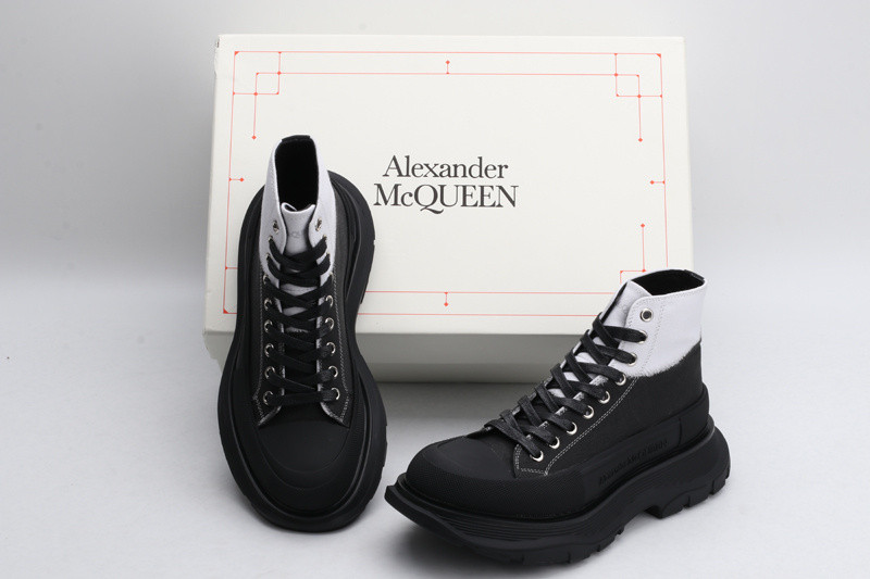 alex mcq tread slick boot in white & black