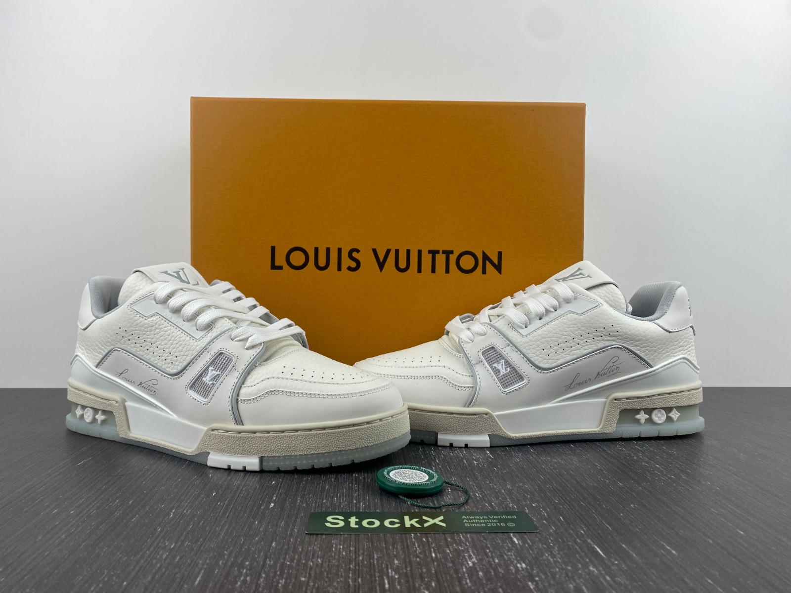 lwe sneaker
