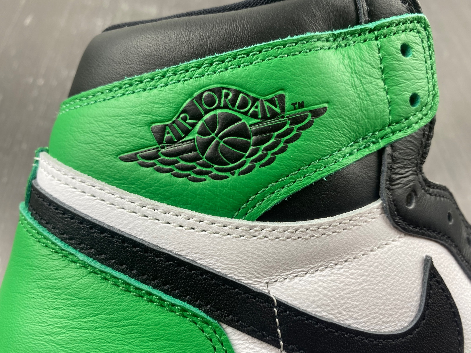air jordan 1 retro high og "celtics" dz5485-031